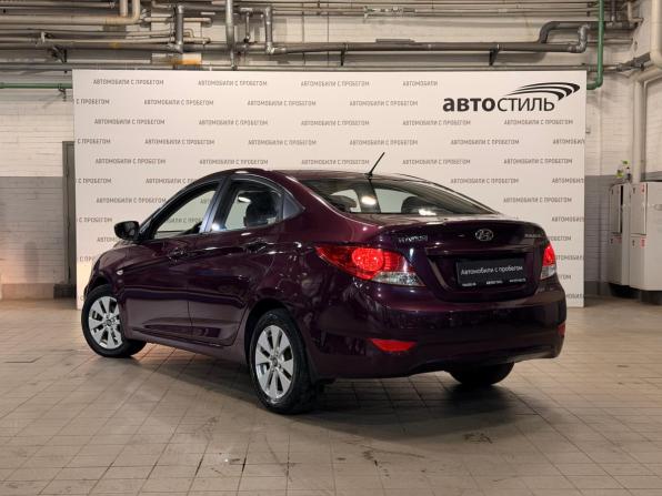 Hyundai Solaris I с пробегом 2012 года, цена 679 000 рублей, 197553 км, седан, Автокод Объявления