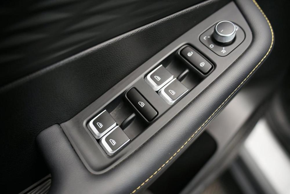 Geely Coolray I Рестайлинг 2 Крым  - изображение 11