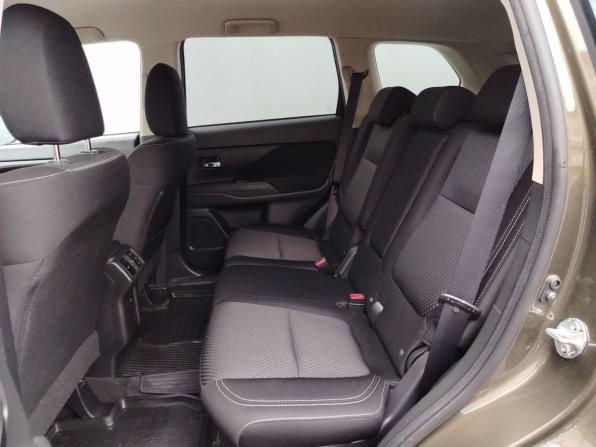 Mitsubishi Outlander III Рестайлинг 3 с пробегом 2019 года, цена 1 949 000 рублей, 121894 км, внедорожник, Автокод Объявления