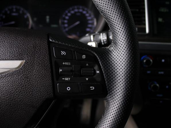 Hyundai Genesis II с пробегом 2015 года, цена 1 599 000 рублей, 164910 км, седан, Автокод Объявления