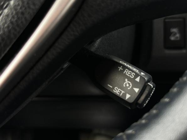 Toyota RAV4 IV (XA40) Рестайлинг с пробегом 2018 года, цена 2 190 000 рублей, 156593 км, внедорожник, Автокод Объявления