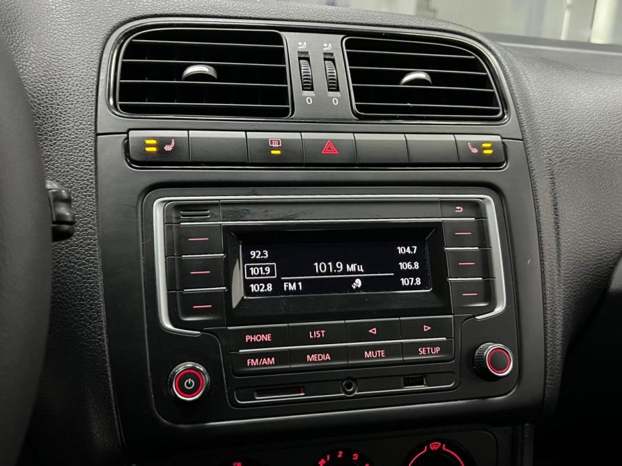 Volkswagen Polo V Рестайлинг Казань  - изображение 11