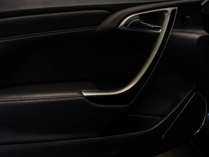 Opel Astra J Рестайлинг Москва  - изображение 17