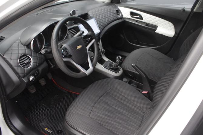 Chevrolet Cruze I с пробегом 2011 года, цена 645 000 рублей, 209343 км, седан, Автокод Объявления