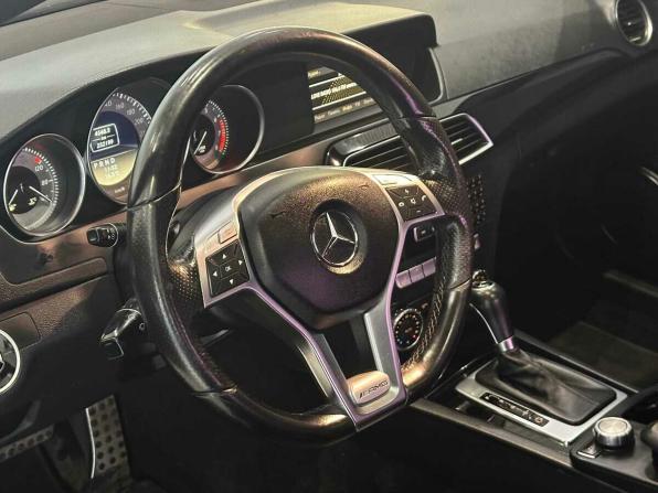 Mercedes-Benz C-Класс III (W204) Рестайлинг с пробегом 2012 года, цена 1 150 000 рублей, 252084 км, седан, Автокод Объявления