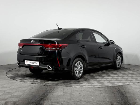 Kia Rio IV Рестайлинг с пробегом 2020 года, цена 1 375 600 рублей, 105776 км, седан, Автокод Объявления
