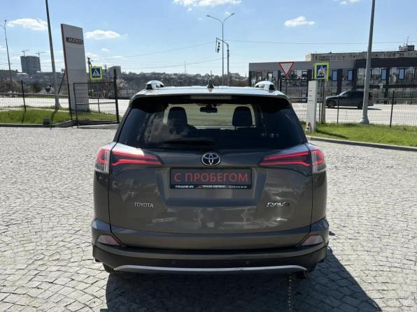 Toyota RAV4 IV (XA40) Рестайлинг с пробегом 2017 года, цена 1 849 000 рублей, 215281 км, внедорожник, Автокод Объявления