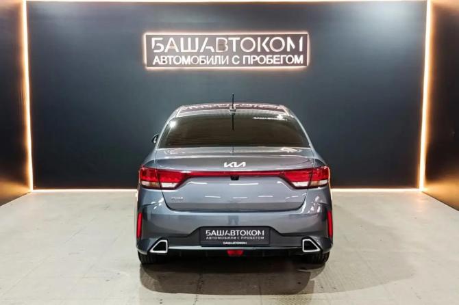 Kia Rio IV Рестайлинг с пробегом 2021 года, цена 1 660 000 рублей, 87191 км, седан, Автокод Объявления