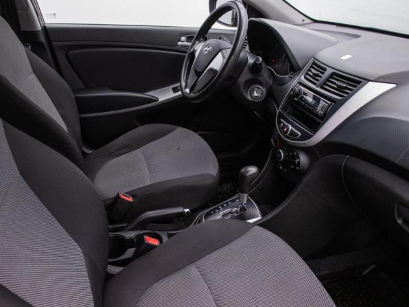 Hyundai Solaris I с пробегом 2013 года, цена 945 000 рублей, 137801 км, седан, Автокод Объявления