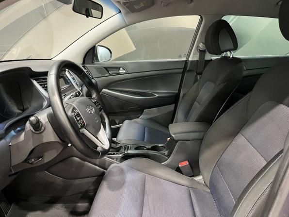 Hyundai Tucson III с пробегом 2018 года, цена 1 989 000 рублей, 133229 км, внедорожник, Автокод Объявления