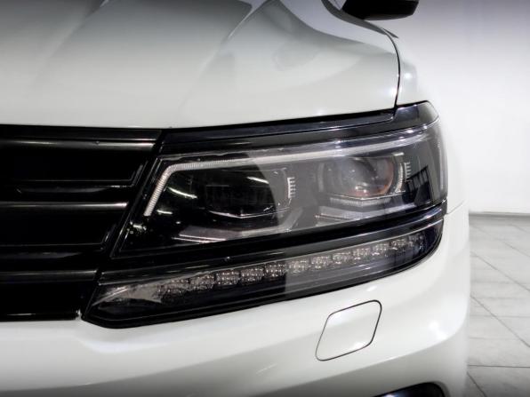 Volkswagen Tiguan II с пробегом 2018 года, цена 2 700 000 рублей, 132695 км, внедорожник, Автокод Объявления