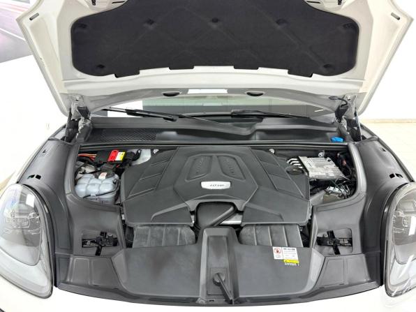 Porsche Cayenne III с пробегом 2022 года, цена 11 995 000 рублей, 26760 км, внедорожник, Автокод Объявления