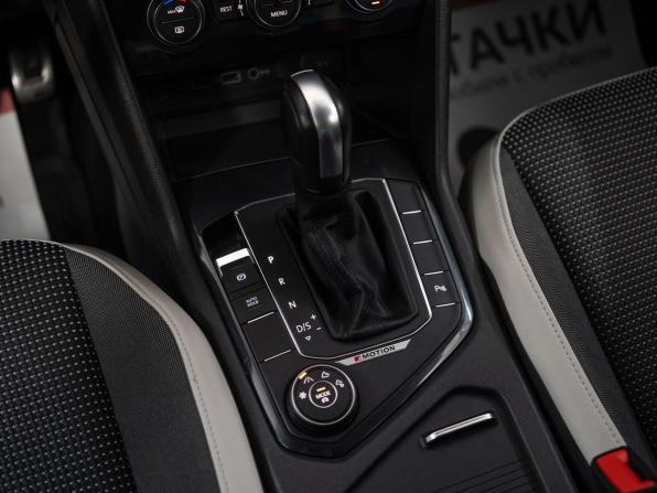 Volkswagen Tiguan II с пробегом 2019 года, цена 2 820 000 рублей, 78273 км, внедорожник, Автокод Объявления