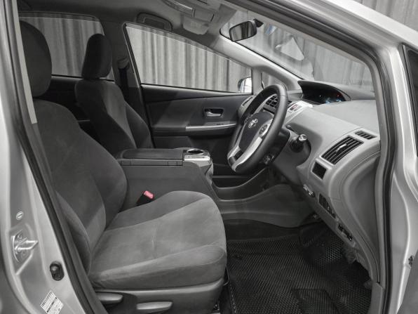Toyota Prius Alpha I (ZVW40/41) с пробегом 2011 года, цена 980 000 рублей, 233488 км, универсал, Автокод Объявления