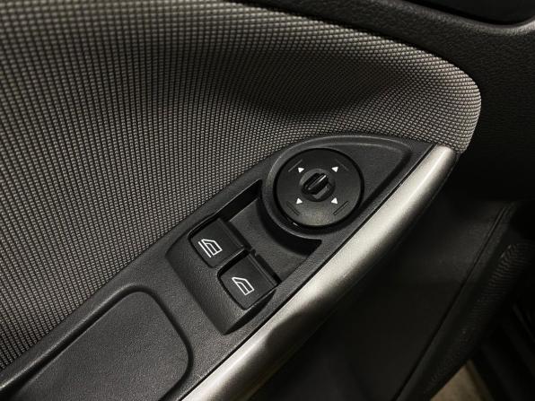 Ford Focus III с пробегом 2013 года, цена 880 000 рублей, 175651 км, хэтчбек, Автокод Объявления