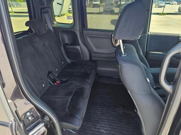 Honda N-BOX II с пробегом 2018 года, цена 919 995 рублей, 148862 км, минивэн, Автокод Объявления