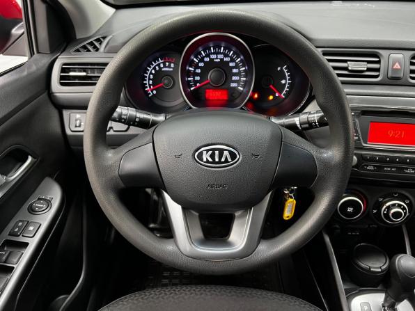 Kia Rio III с пробегом 2012 года, цена 800 001 рубль, 202000 км, седан, Автокод Объявления