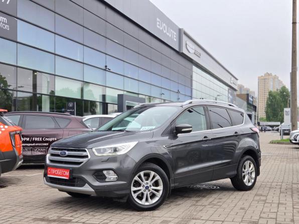 Ford Kuga II Рестайлинг с пробегом 2017 года, цена 1 489 000 рублей, 187000 км, внедорожник, Автокод Объявления