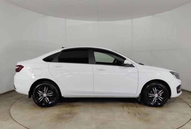 Lada (ВАЗ) Vesta I Рестайлинг (NG) с пробегом 2023 года, цена 1 250 000 рублей, 27500 км, седан, Автокод Объявления