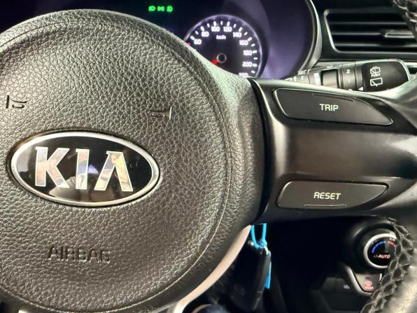 Kia Rio IV с пробегом 2018 года, цена 1 200 000 рублей, 180602 км, хэтчбек, Автокод Объявления