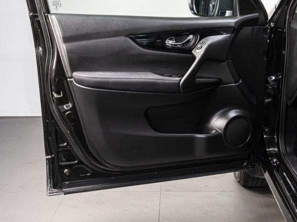 Nissan Qashqai II с пробегом 2015 года, цена 1 790 000 рублей, 114919 км, внедорожник, Автокод Объявления