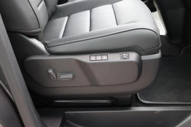 Opel Zafira Life I Рестайлинг с пробегом 2026 года, цена 6 999 000 рублей, 25 км, минивэн, Автокод Объявления