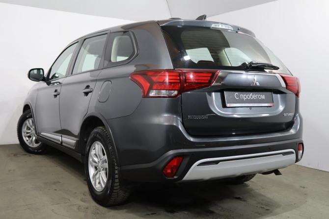 Mitsubishi Outlander III Рестайлинг 3 с пробегом 2020 года, цена 2 399 000 рублей, 70000 км, внедорожник, Автокод Объявления