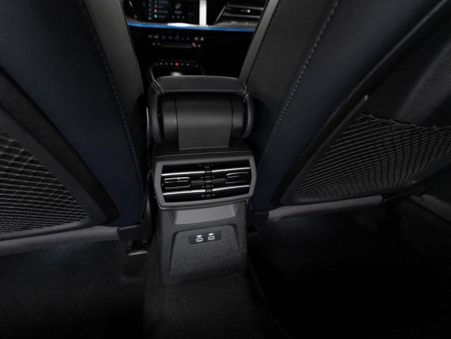 Audi A3 IV (8Y) Рестайлинг Москва  - изображение 14
