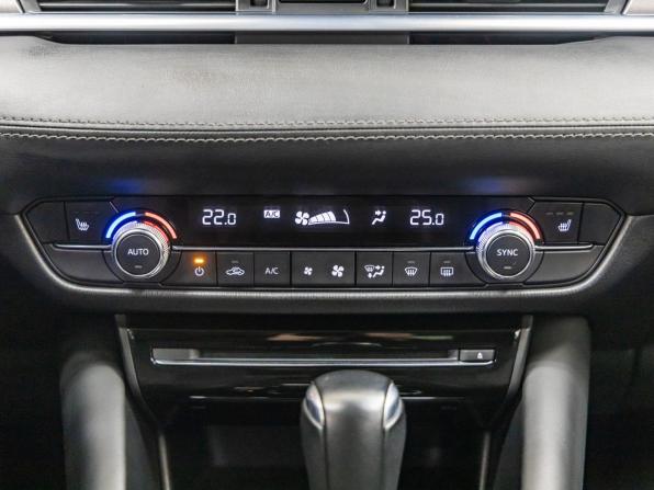 Mazda 6 III (GJ) Рестайлинг 2 с пробегом 2019 года, цена 2 148 000 рублей, 125122 км, седан, Автокод Объявления