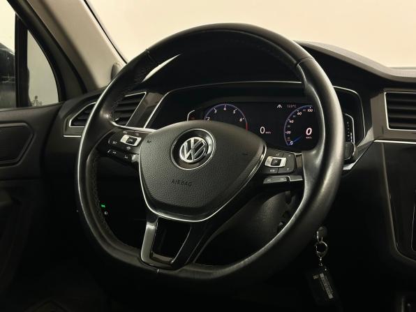 Volkswagen Tiguan II с пробегом 2019 года, цена 2 750 000 рублей, 66550 км, внедорожник, Автокод Объявления