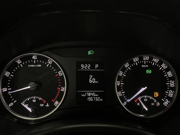 Skoda Octavia II (A5) Рестайлинг с пробегом 2012 года, цена 787 000 рублей, 196730 км, лифтбек, Автокод Объявления