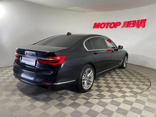 BMW 7 серии VI (G11/G12) с пробегом 2017 года, цена 2 206 000 рублей, 357762 км, седан, Автокод Объявления