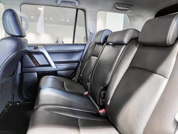 Toyota Land Cruiser Prado 150 Series Рестайлинг 2 с пробегом 2017 года, цена 4 690 000 рублей, 139129 км, внедорожник, Автокод Объявления