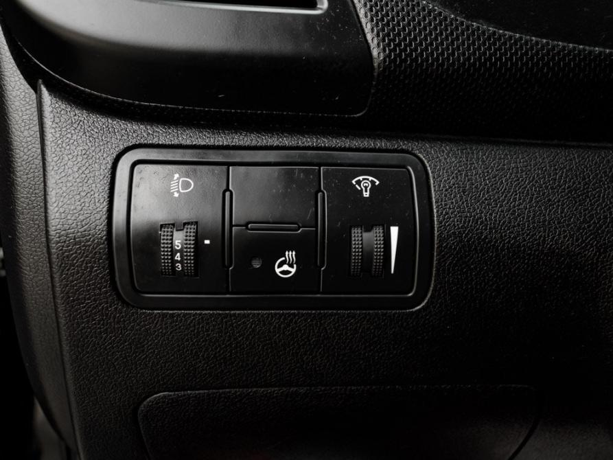 Hyundai Solaris I Рестайлинг Екатеринбург  - изображение 22
