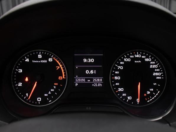 Audi A3 III (8V) с пробегом 2013 года, цена 1 349 000 рублей, 123018 км, седан, Автокод Объявления
