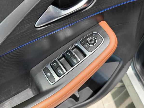 Omoda C5 I с пробегом 2022 года, цена 1 595 000 рублей, 75800 км, внедорожник, Автокод Объявления