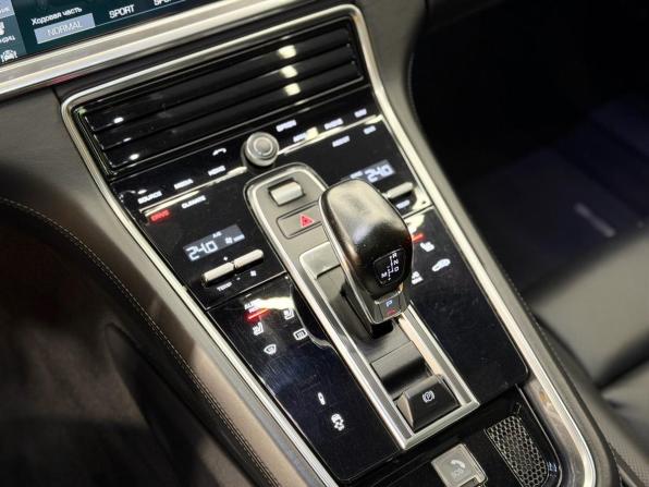 Porsche Panamera II с пробегом 2017 года, цена 4 949 000 рублей, 204789 км, лифтбек, Автокод Объявления