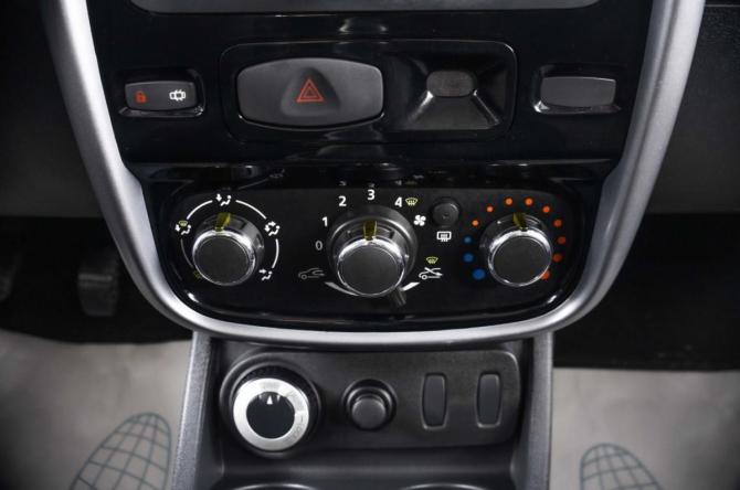 Renault Duster I с пробегом 2012 года, цена 869 000 рублей, 174000 км, внедорожник, Автокод Объявления