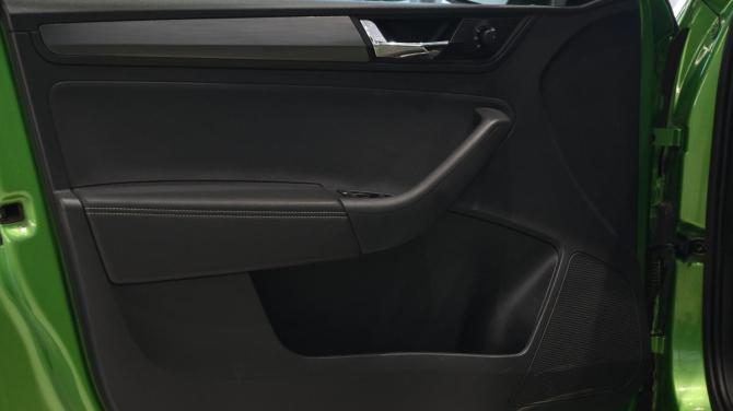 Skoda Rapid I Рестайлинг с пробегом 2018 года, цена 1 295 000 рублей, 144000 км, лифтбек, Автокод Объявления