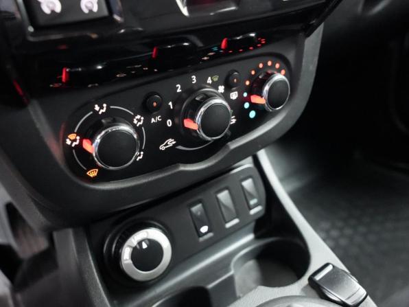 Renault Duster I Рестайлинг с пробегом 2019 года, цена 1 212 000 рублей, 226223 км, внедорожник, Автокод Объявления