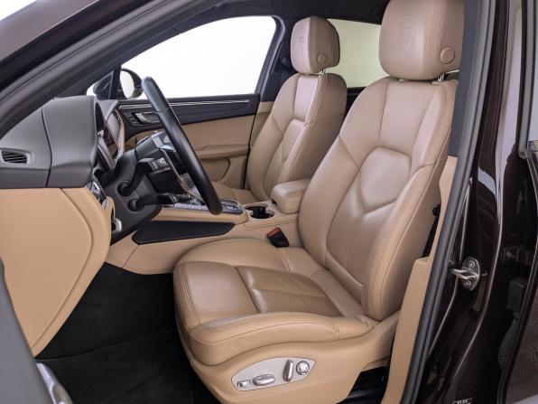 Porsche Macan I Рестайлинг с пробегом 2020 года, цена 5 300 000 рублей, 62411 км, внедорожник, Автокод Объявления