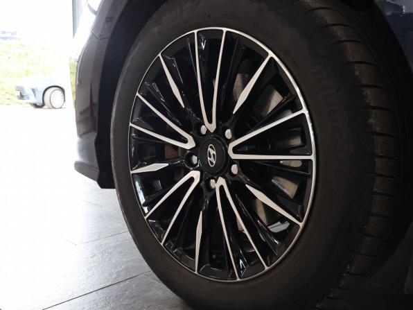Hyundai Sonata VII (LF) Рестайлинг с пробегом 2017 года, цена 1 529 000 рублей, 181298 км, седан, Автокод Объявления