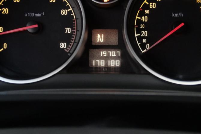 Opel Zafira B Рестайлинг с пробегом 2013 года, цена 755 550 рублей, 178188 км, минивэн, Автокод Объявления