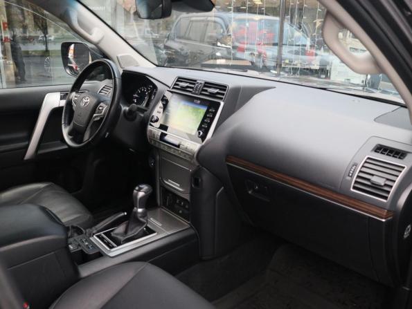 Toyota Land Cruiser Prado 150 Series Рестайлинг 3 с пробегом 2022 года, цена 6 950 000 рублей, 68142 км, внедорожник, Автокод Объявления