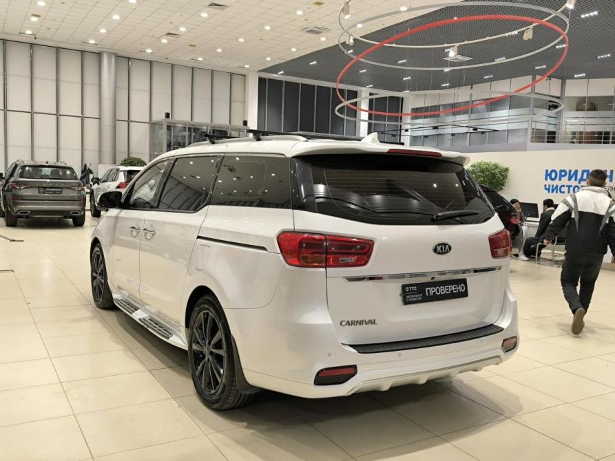Kia Carnival III Казань  - изображение 8