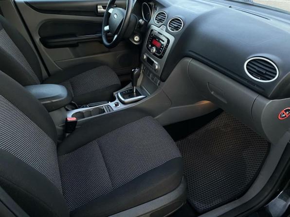 Ford Focus II Рестайлинг с пробегом 2010 года, цена 716 800 рублей, 201880 км, хэтчбек, Автокод Объявления