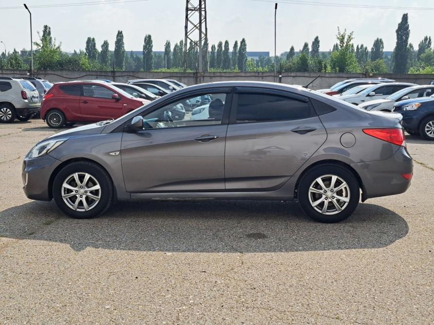 Hyundai Solaris I Набережные Челны  - изображение 10