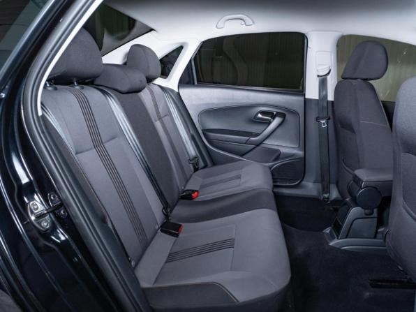 Volkswagen Polo V Рестайлинг с пробегом 2016 года, цена 1 290 000 рублей, 129224 км, седан, Автокод Объявления