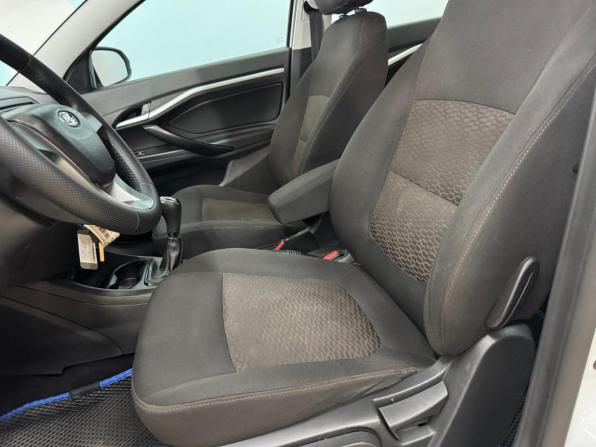 Lada (ВАЗ) Vesta I с пробегом 2016 года, цена 731 000 рублей, 94320 км, седан, Автокод Объявления