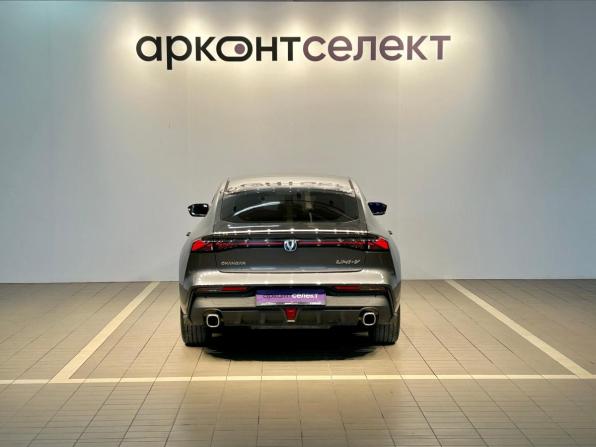 Changan UNI-V I с пробегом 2024 года, цена 2 237 000 рублей, 64542 км, лифтбек, Автокод Объявления
